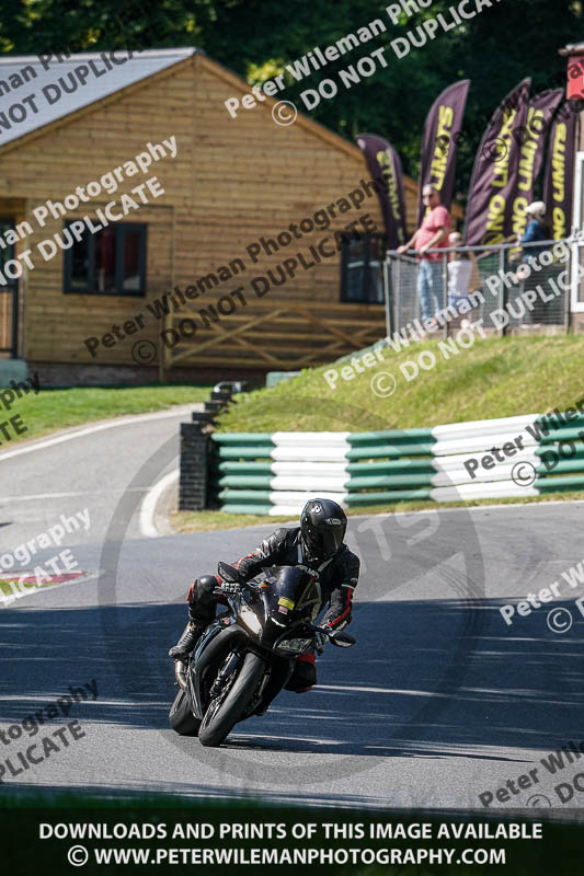 cadwell no limits trackday;cadwell park;cadwell park photographs;cadwell trackday photographs;enduro digital images;event digital images;eventdigitalimages;no limits trackdays;peter wileman photography;racing digital images;trackday digital images;trackday photos